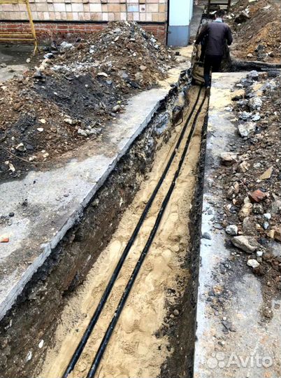 Прокладка кабеля в Земле