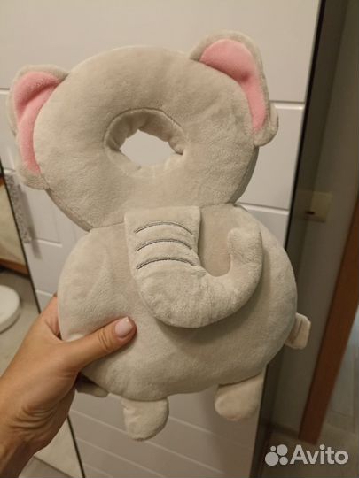 Защитный рюкзачок для малыша