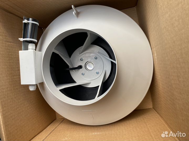 Вентилятор канальный 160 мм, 830 кубов