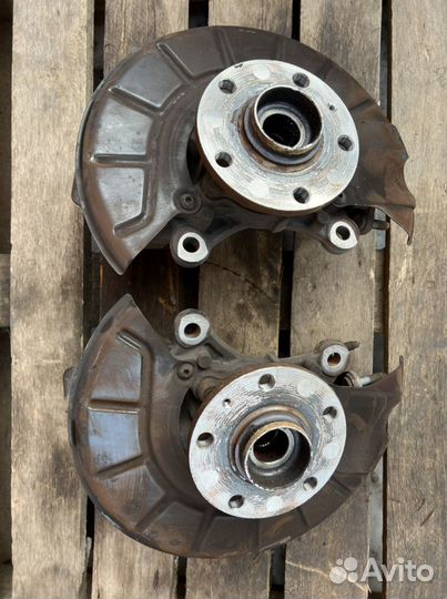 Кулак поворотный Skoda Octavia A5 1.8-2.0