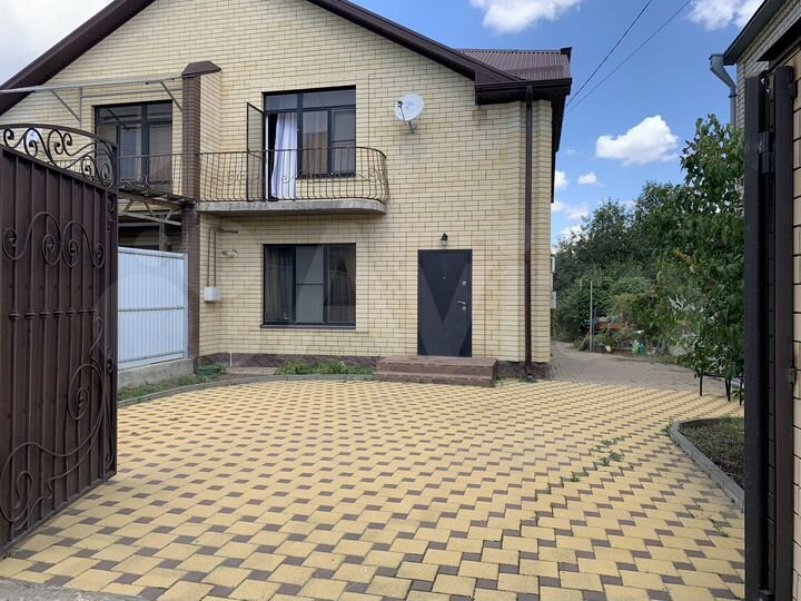 Коттедж 140,4 м² на участке 3,5 сот.