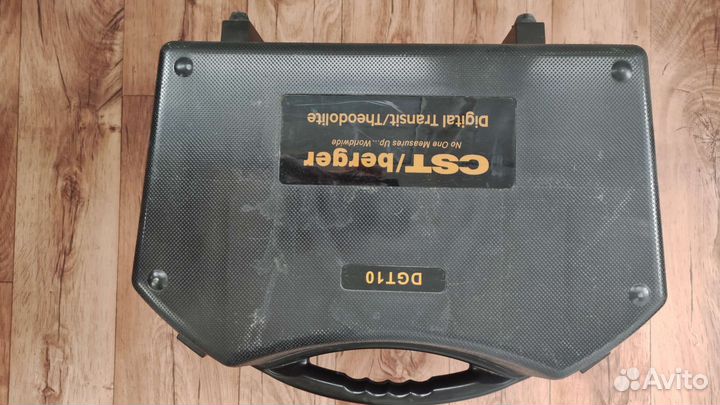 Теодолит CST/Berger DGT10