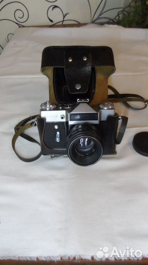 Пленочный фотоаппарат зенит-Е