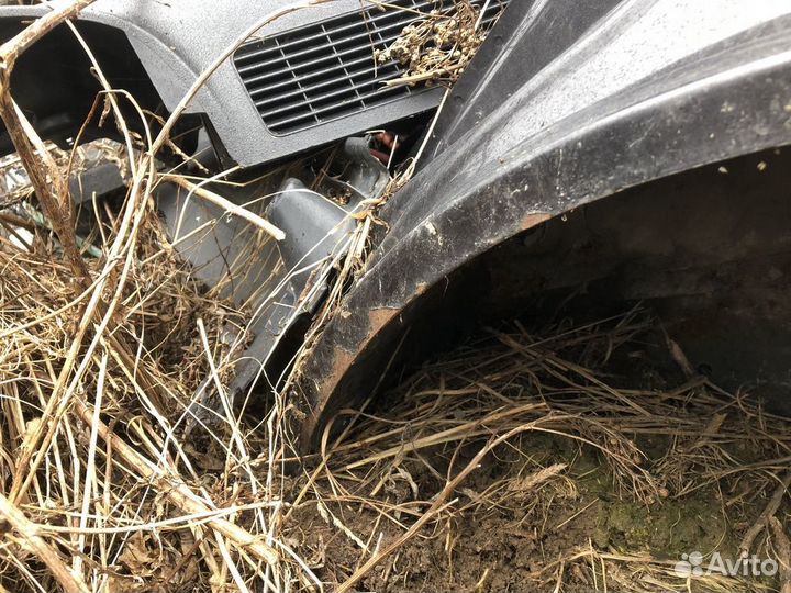 Крыло заднее левое Audi Q7 2005 2015