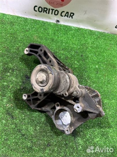 Кронштейн компрессора Chevrolet Captiva C100