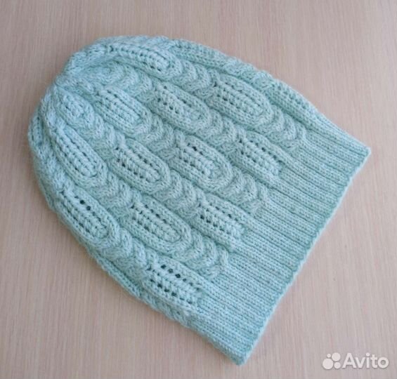 Шапка женская вязаная ручная работа