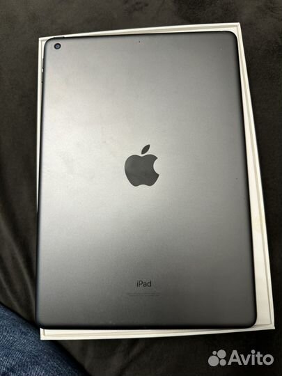 Планшет apple iPad 9