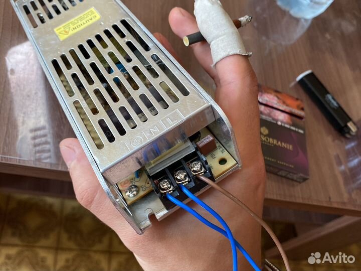 Блок питания HTS-150L-12