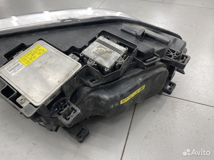 Фара адаптивная правая/левая Volvo XC70/S80 рест