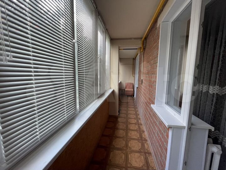 2-к. квартира, 59 м², 1/9 эт.