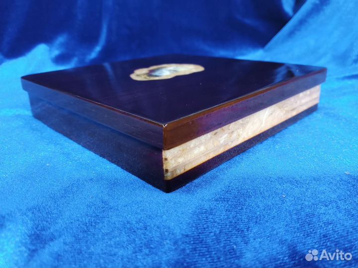 Фишки для нард янтарные