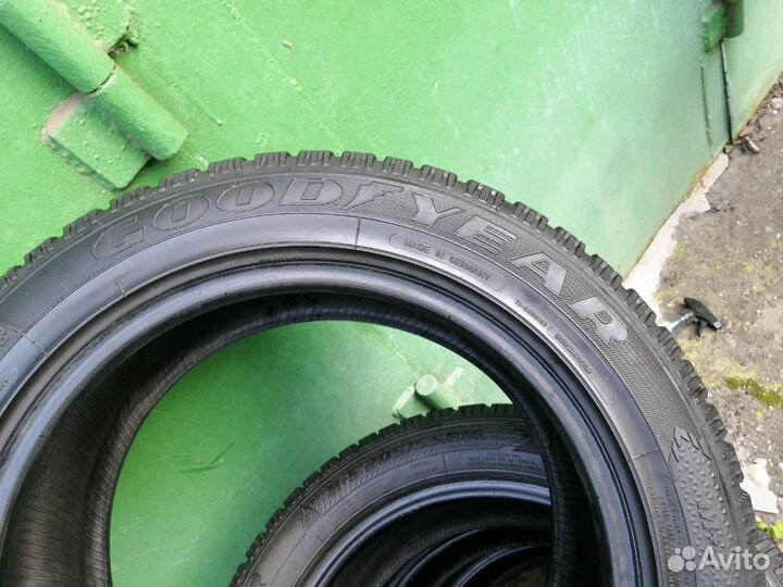 Goodyear UltraGrip 500 205/55 R16
