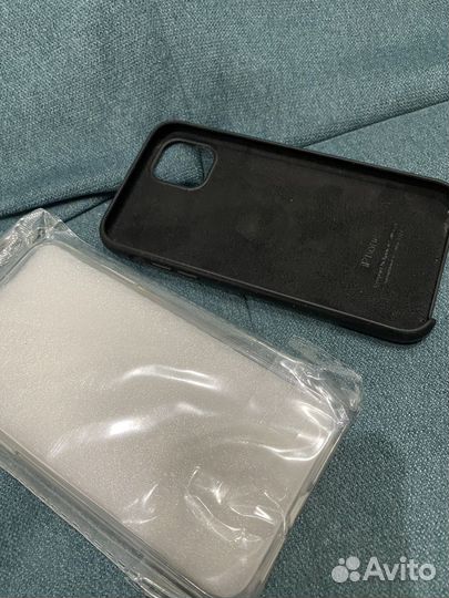 Чехол на iPhone 11