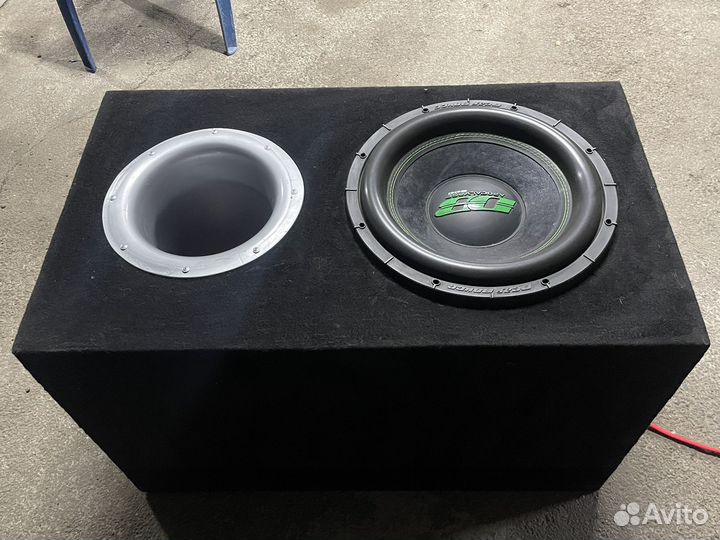 Сабуфер с коробом 15