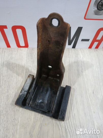 Противовес Toyota Camry 55