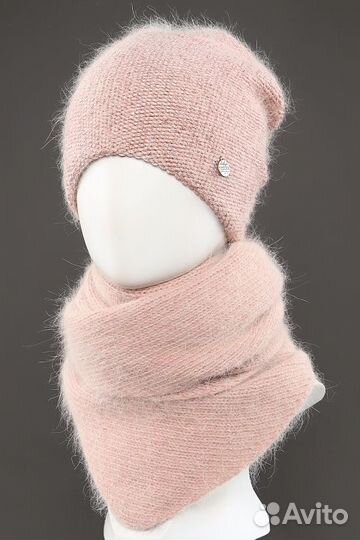 Комплект шапка и шарф женские