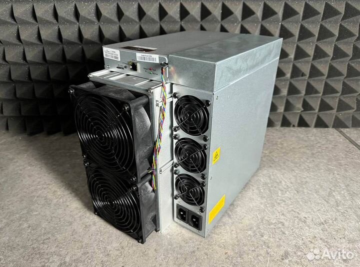 Асик Antminer L7 9300M