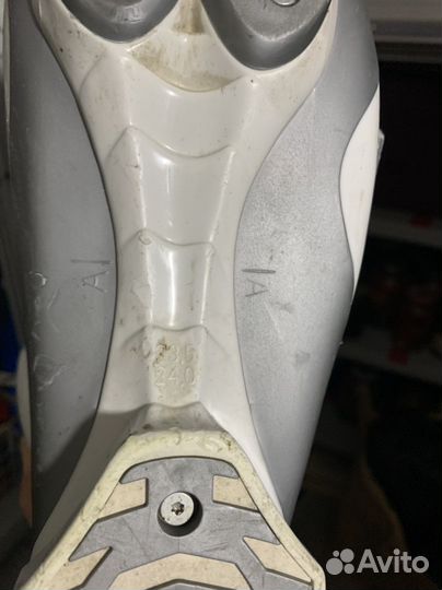 Горнолыжные ботинки Atomic 24