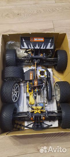 Машина на радиоуправлении с двс