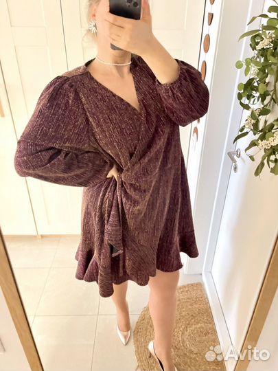 Платье с люрексом праздничное