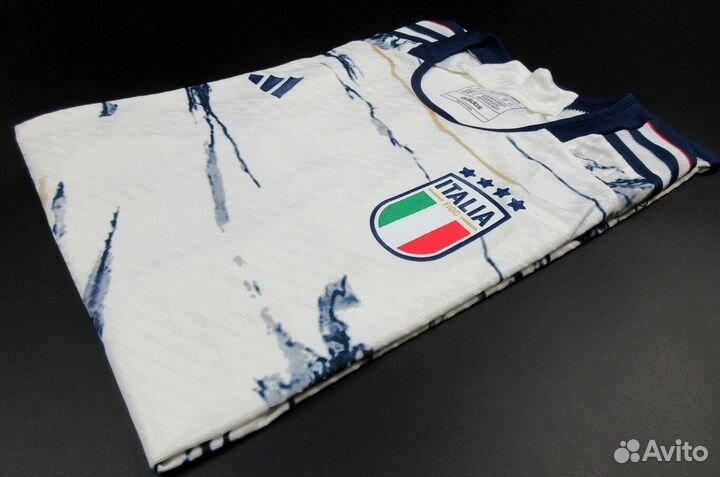 Форма гостевая Сборная Италии