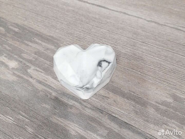 Фигурки из гипса