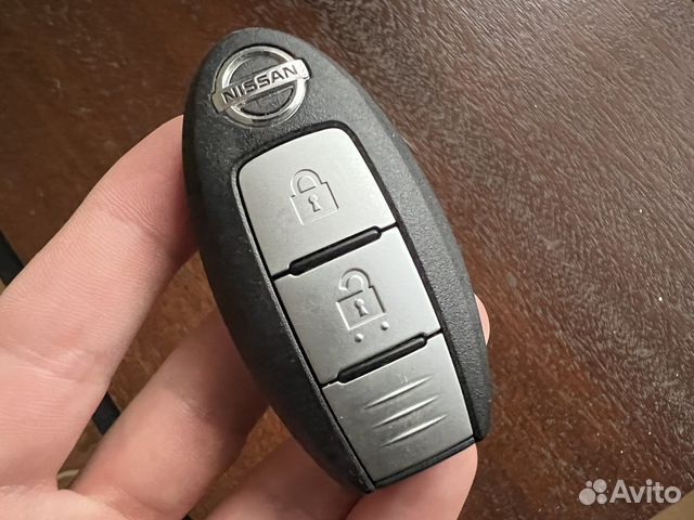 Смарт-ключ зажигания Nissan