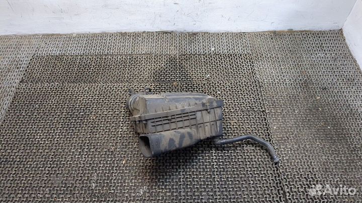 Корпус воздушного фильтра Volkswagen Caddy, 2014