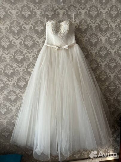 Платья свадебные