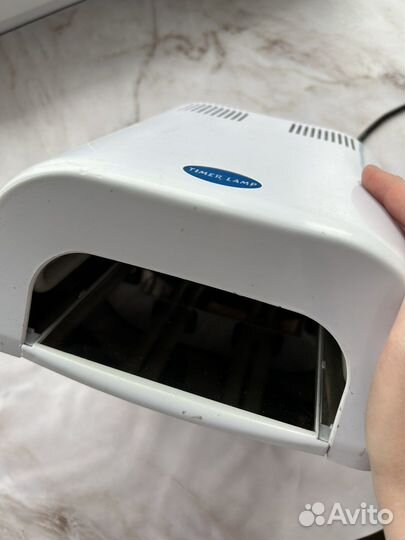 Лампа для ногтей