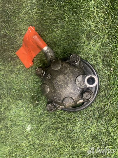Насос гидроусилителя руля Nissan