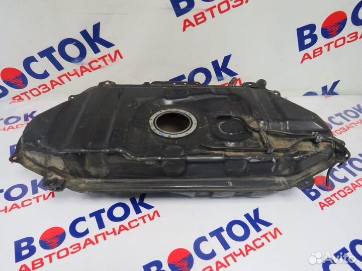 Топливный бак toyota IST NCP60, NCP61 2NZ-FE, 1NZ