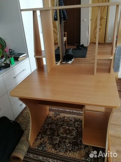 Стол для школьника бу