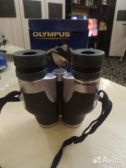 Бинокль Olympus