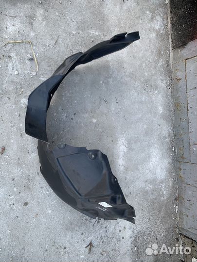 Подкрылок передний правый hyndai tucson