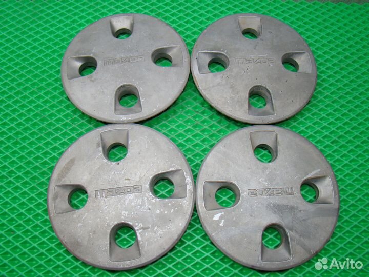 Колпак штампованного диска Mazda 323 BF Мазда 323