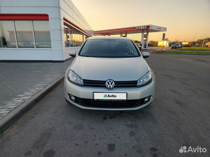 Volkswagen Golf, 2010