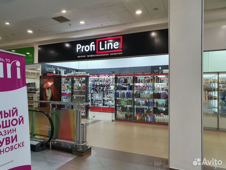 Продавец профессиональной косметики