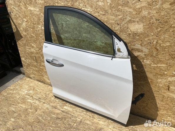 Дверь передняя правая Hyundai Tucson 3