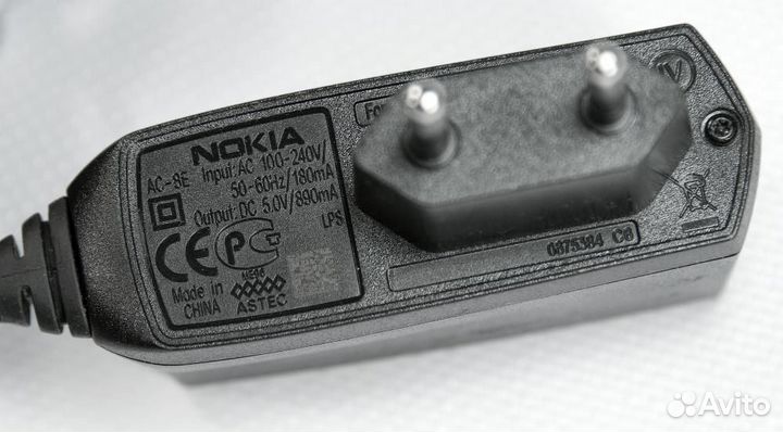 Зарядное устройство Nokia AC-8