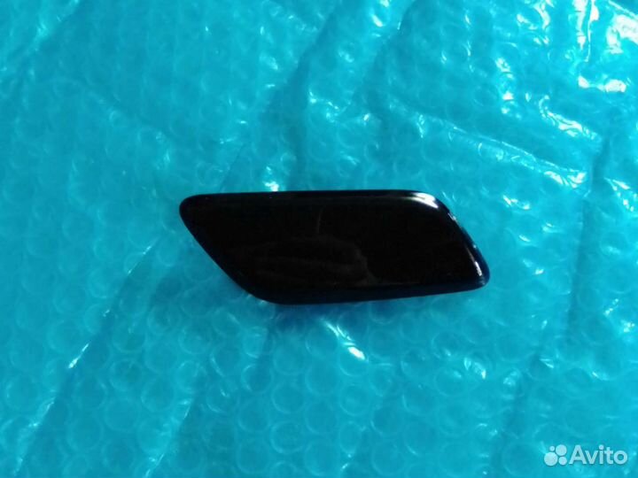 Крышка омывателя Lexus Lx 570 черная правая 12-15