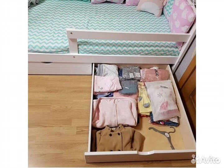 Кровать домик 160*80 (из массива, в наличии)