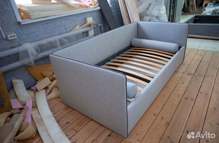 Кровать детская с матрасом. Новое в упаковке