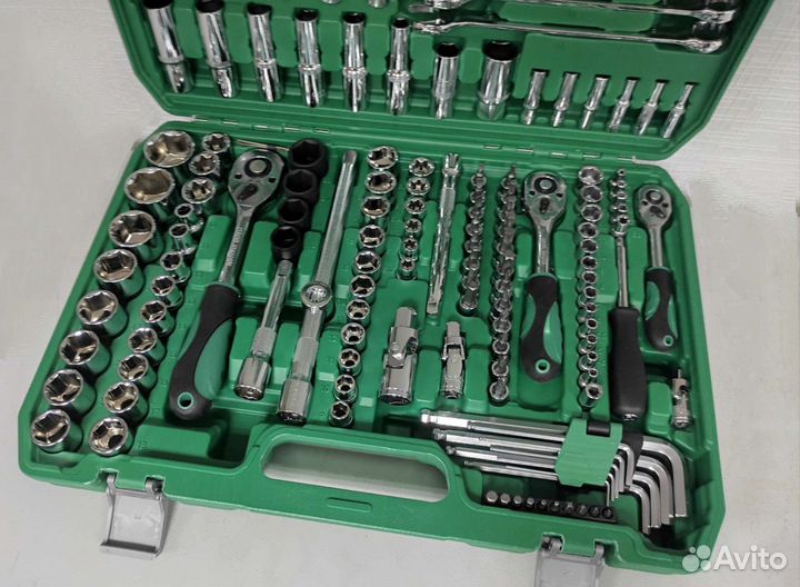 Набор инструментов 151 предмет