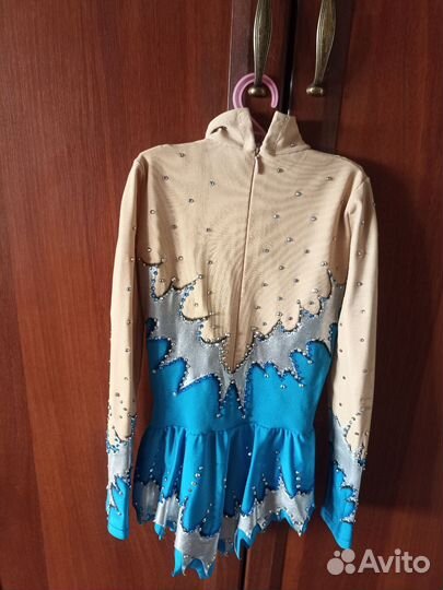 Костюм для фигурного катания