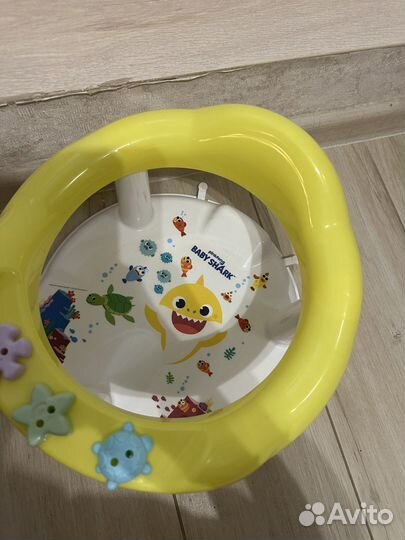 Стульчик для купания в ванной
