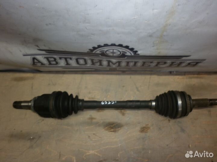 Привод полуось передняя левая Toyota Prius 20