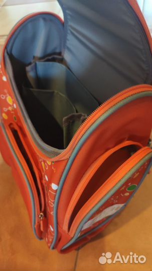 Продам школьный рюкзак