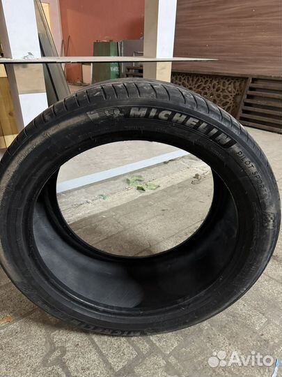 Michelin Pilot Sport 4 SUV 295/40 R21