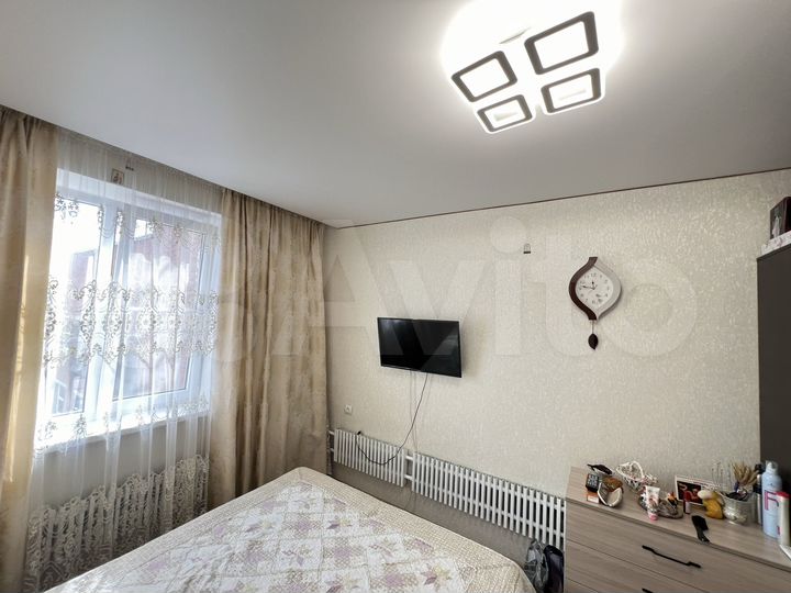 Комната 12 м² в 5-к., 5/5 эт.